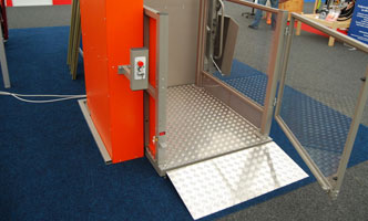 External disabled access platform